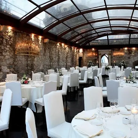 Castillo De Arteaga 4* Гаутехис-Артеага