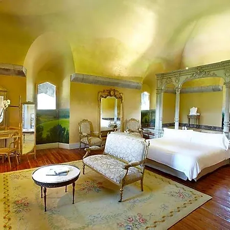 Hotel Castillo De Arteaga 4*