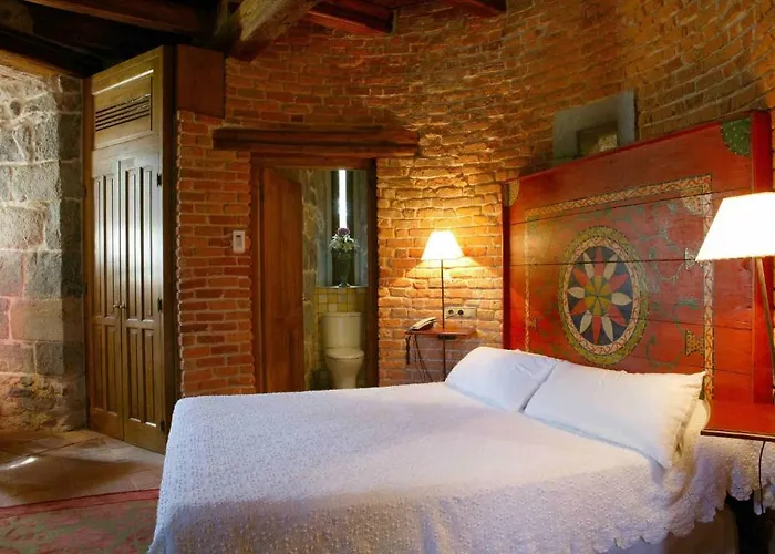 Castillo De Arteaga Гаутехис-Артеага